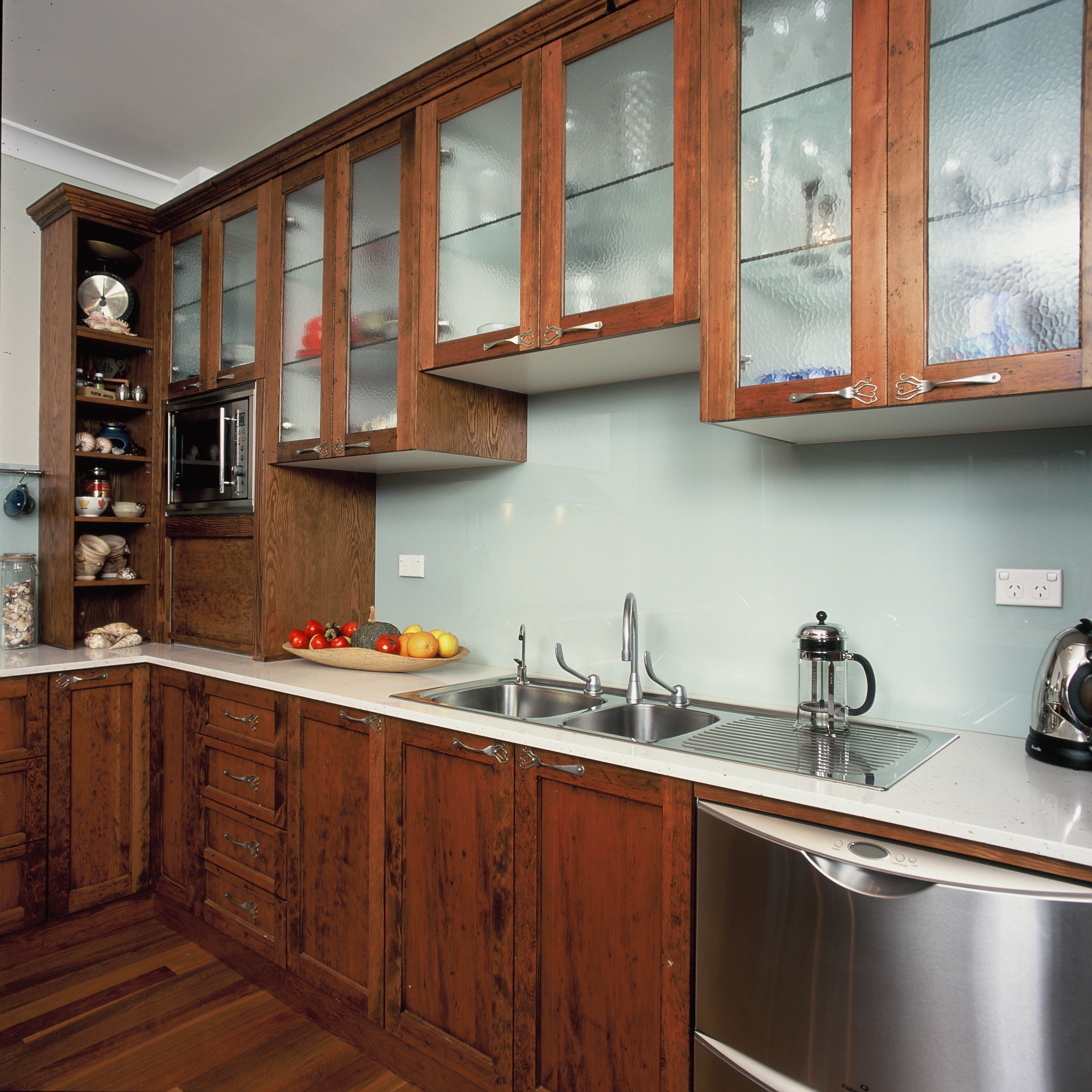 country seaside kitchen 2
